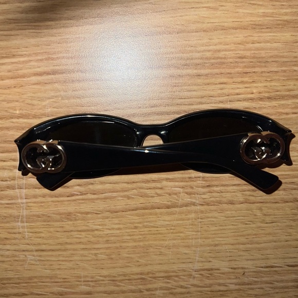 GUCCI OVAL FRAME SUNGLASSES main image 4